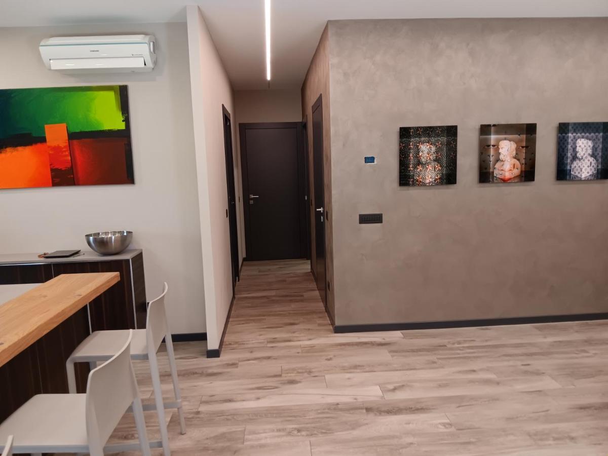 B&B Civico 4 Cremona Bagian luar foto