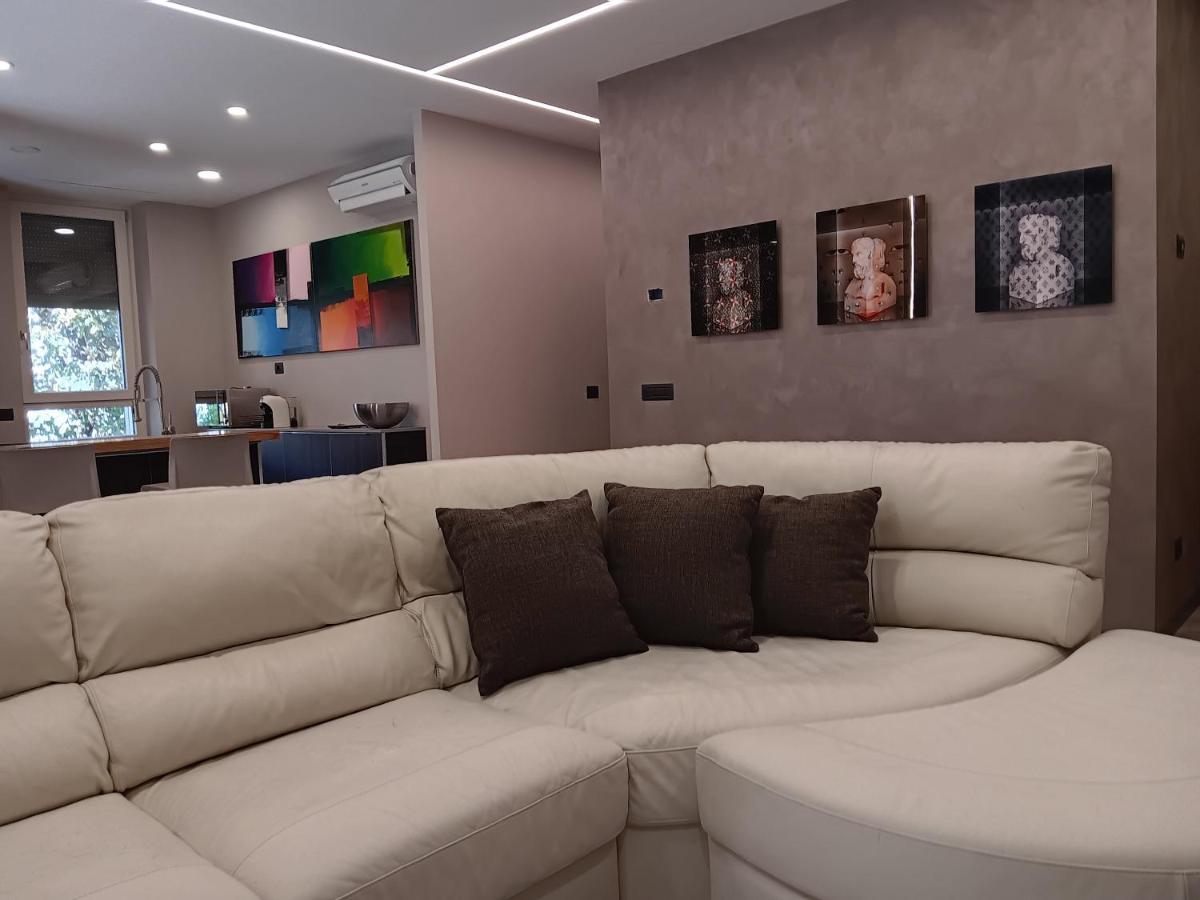 B&B Civico 4 Cremona Bagian luar foto